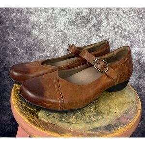Dansko Womens Mary Jane Shoes 11 EUR 42 Brown Oiled leather Boho Vintage Style